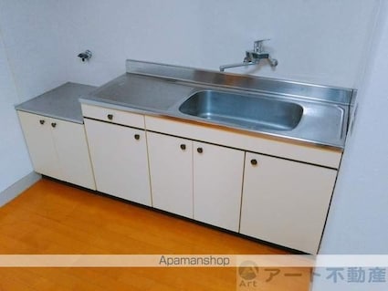 愛媛県松山市石手４丁目[2LDK/47m2]の内装4