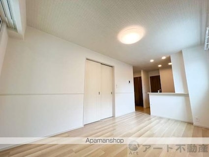 フロムガーデンＮ[1LDK/50.14m2]のリビング・居間