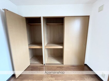 クレストビレッジⅢ[1LDK/45.64m2]のバルコニー