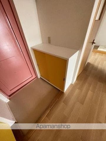 メゾンカフカスの内装写真