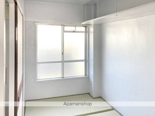 ビレッジハウス江戸川台2号棟の内装写真
