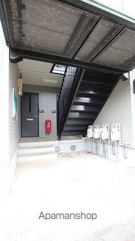 グリーンパーク Aの玄関写真