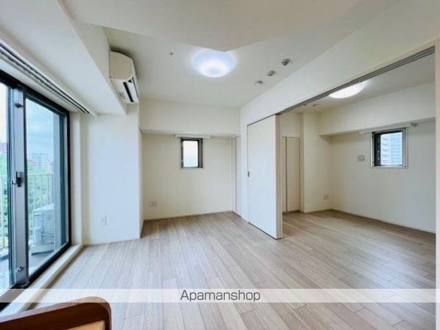 Brillia ist 新宿曙橋の内装写真