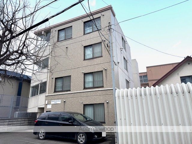 ビッグバーンズマンション月寒Iの外観写真