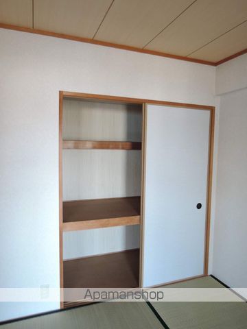 ミレニアム貝塚の内装写真