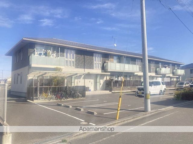 シャーメゾンエミネンス A棟