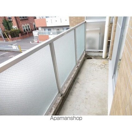 ＯＣＴＯＦＯＬＩＡ[2LDK/51.4m2]のバルコニー