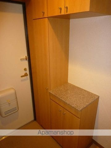 ECRUの内装写真