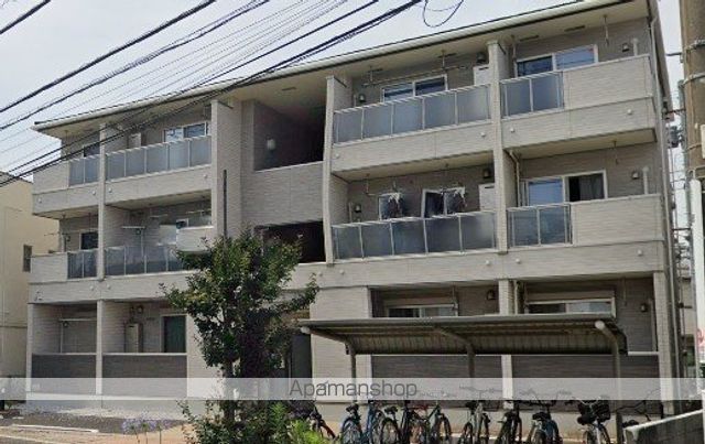 オンブラージュの外観写真