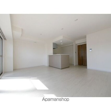 プレスティ則武[2LDK/69.78m2]のリビング・居間1