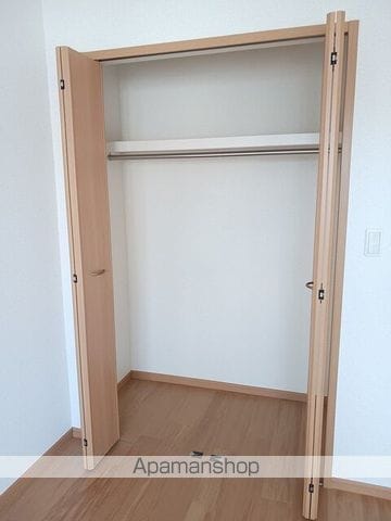 インフォローズBの内装写真