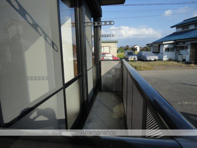 ラークAの内装写真