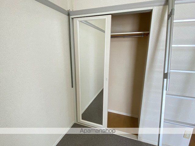 レオパレスネッスル小松の内装写真