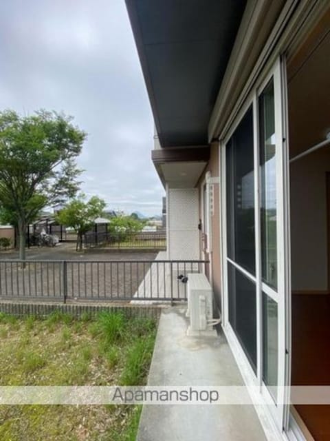 香川県高松市三名町[2LDK/58.27m2]のバルコニー