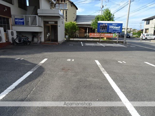 コーポブランシュの玄関写真