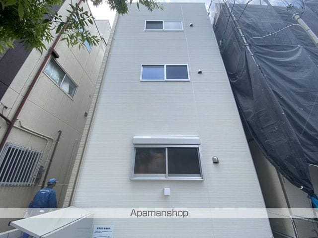 モユル東部市場の外観写真