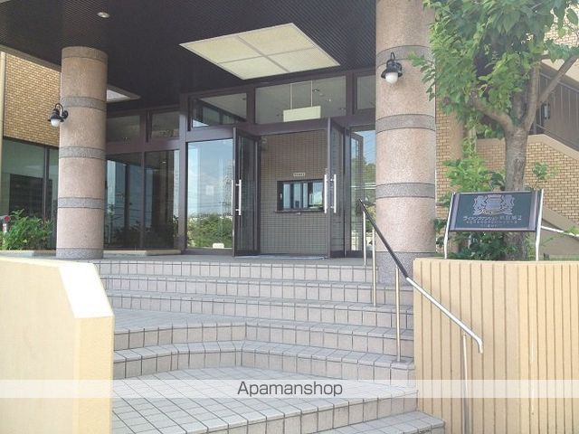 ライオンズマンション熊取第2の玄関写真