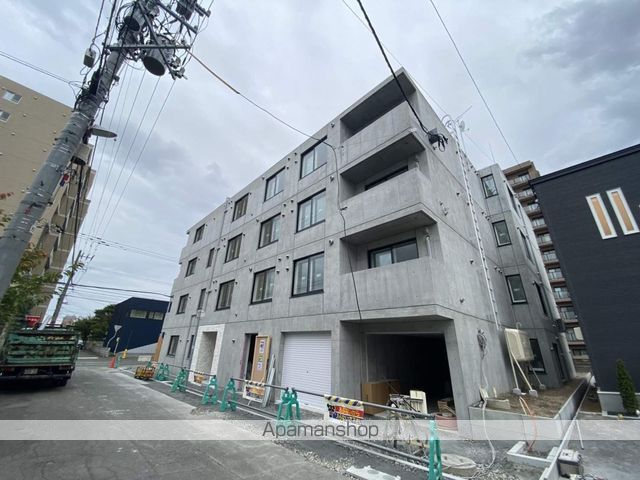 Born1214の外観写真