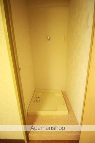 コンドミニアム ディプロマータの内装写真