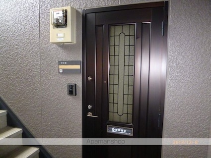 ファミール林[2LDK/52.09m2]のエントランス3