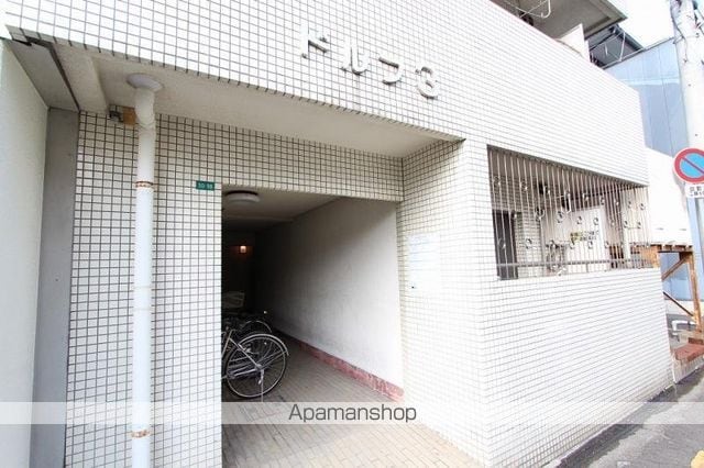 ドルフ3の玄関写真