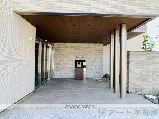 ベレオ枝松の玄関写真
