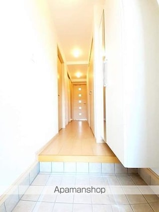 ガーデン西垣生[2DK/45.06m2]の玄関