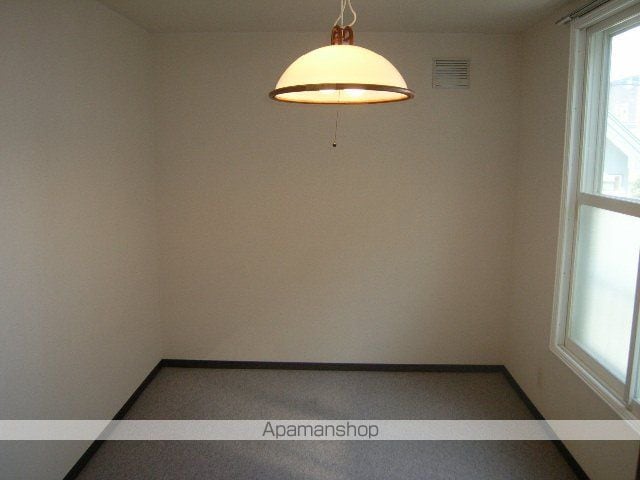レジデンス平岡の内装写真