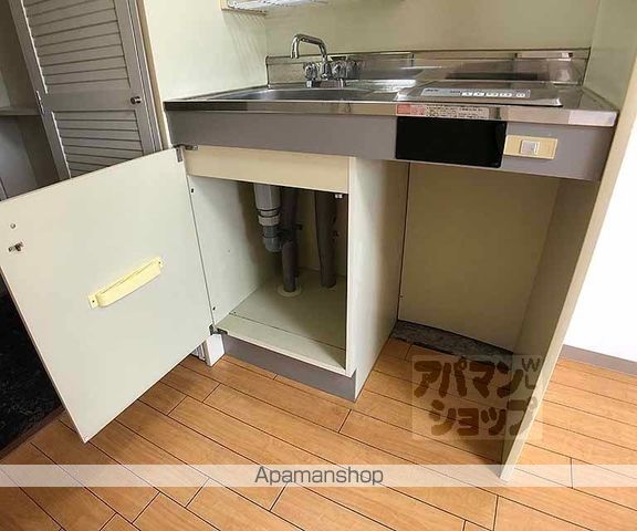 エクレーヌ御池の内装写真