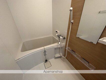 ＭＯＶＥ庚午北壱番館[1DK/28.58m2]のバス