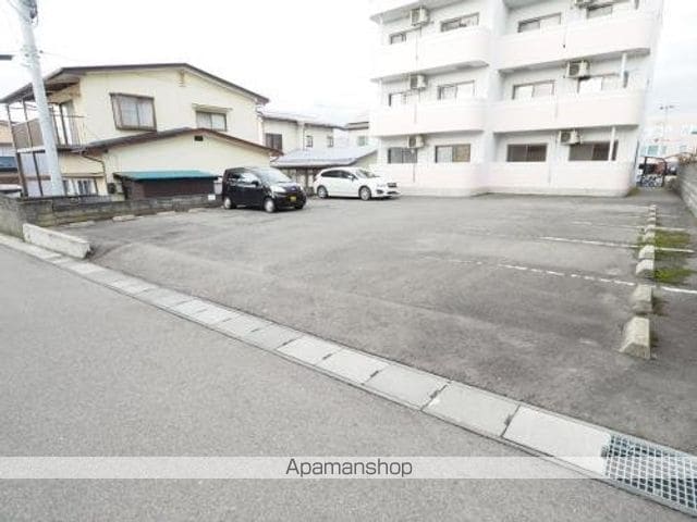 apartment 福島県会津若松市山見１丁目15-の4
山見の賃貸情報を見る
物件地図