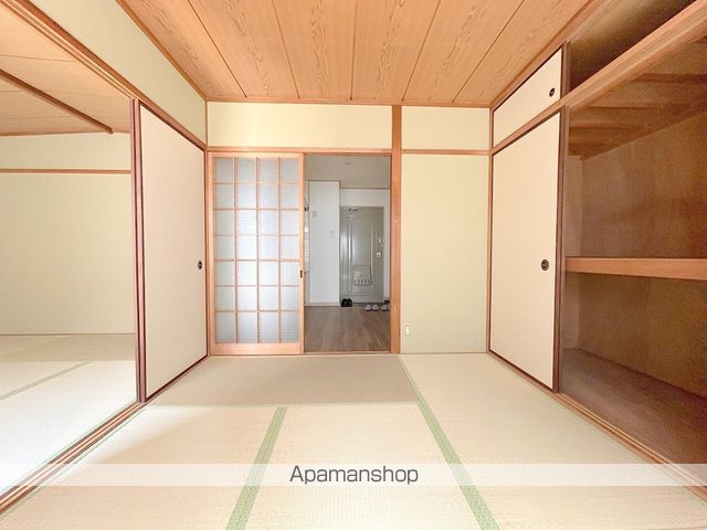 吉岡マンションの内装写真