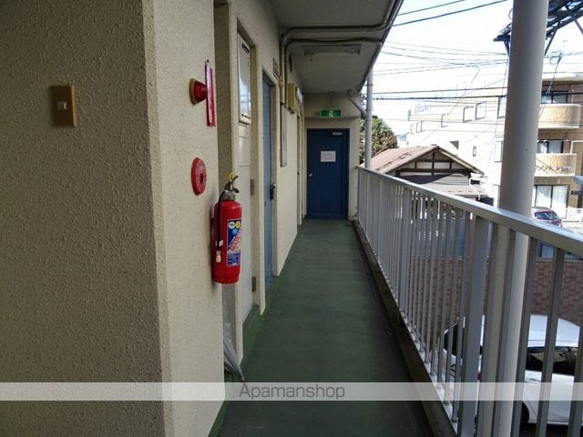 原の町マンションの玄関写真