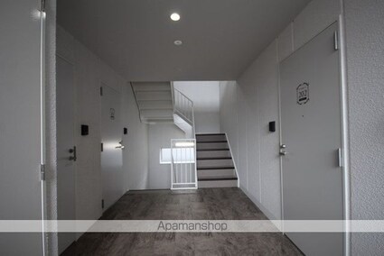 マノワール豊中玉井町[1LDK/35.4m2]のロビー