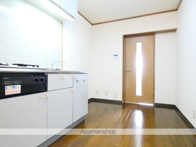 POTETO IIの内装写真