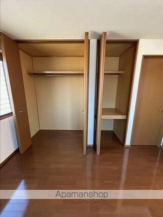 エレガンス　シンワ　Ｂ[1LDK/42m2]の収納