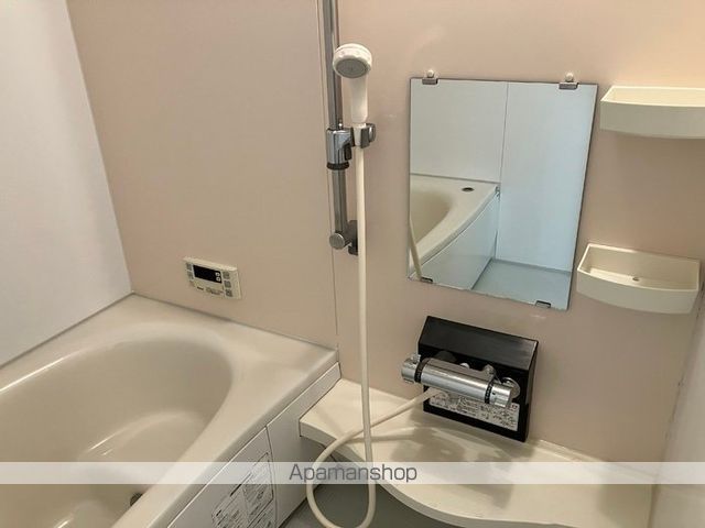クレセント A棟の内装写真