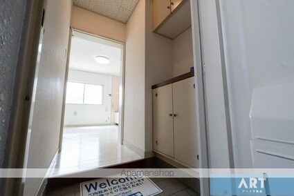 メゾン２１[3DK/54.19m2]の玄関