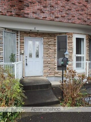 神奈川県川崎市宮前区水沢３丁目[3SLDK/107.57m2]のエントランス2