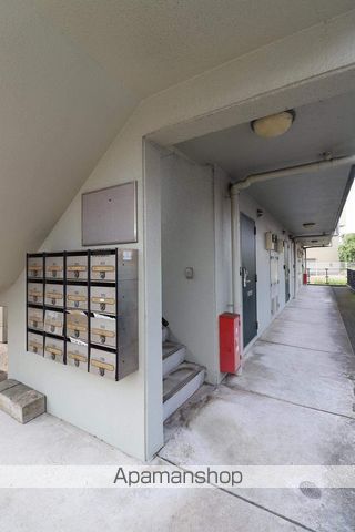 カルサイトの玄関写真