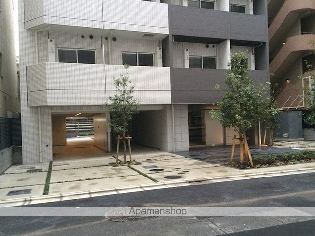 メインステージ三田アーバンスクエアの玄関写真