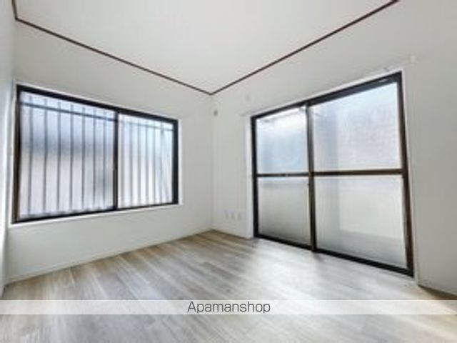 プラスリノ高円寺の内装写真