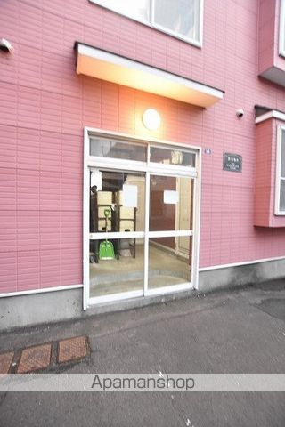 エスコート松陰の玄関写真