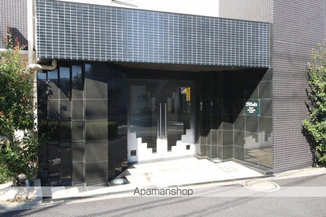 ヴェルト板橋イーストの玄関写真
