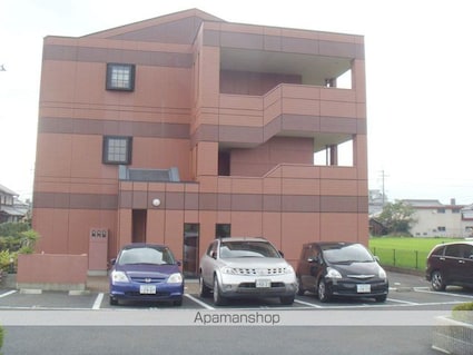 ｃｏｎｔｉｎｕａｒｅ[2LDK/51.3m2]の駐車場2