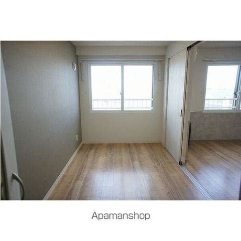 グランメール南郷13駅前の内装写真