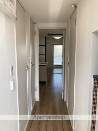 Ｈ２[1DK/31.77m2]の玄関