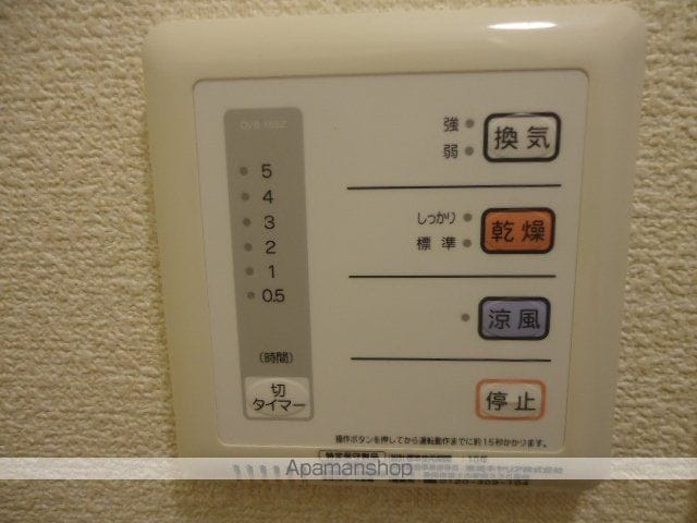 レオパレスセリブレートIVの内装写真