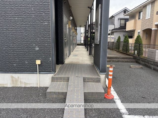レオパレスラングシェーンの玄関写真