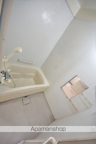 札幌市北区 2階建 築56年の内装写真
